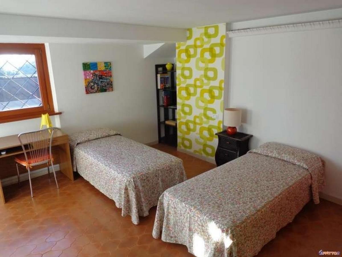 Appartamento Genziana - Con Vista Piscina E Garage Сірміоне Екстер'єр фото