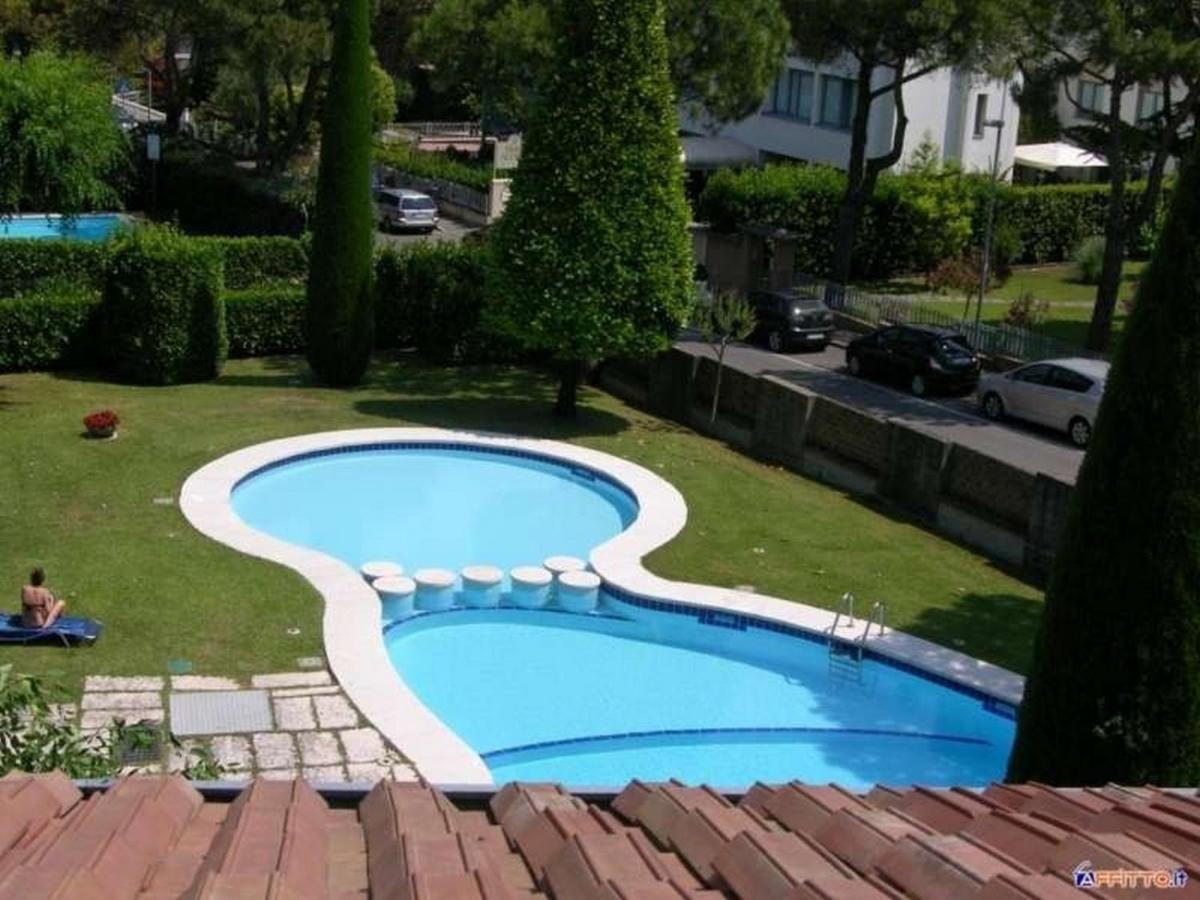 Appartamento Genziana - Con Vista Piscina E Garage Сірміоне Екстер'єр фото